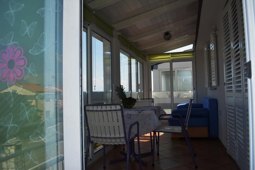 Apartment Vesna Ravni Eksteriør billede